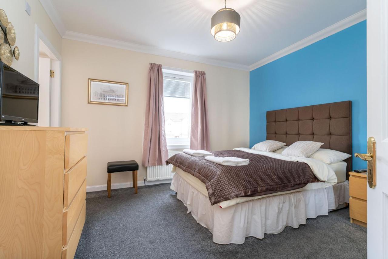 New Four Bedroom House - All Rooms Ensuite Stirling Luaran gambar